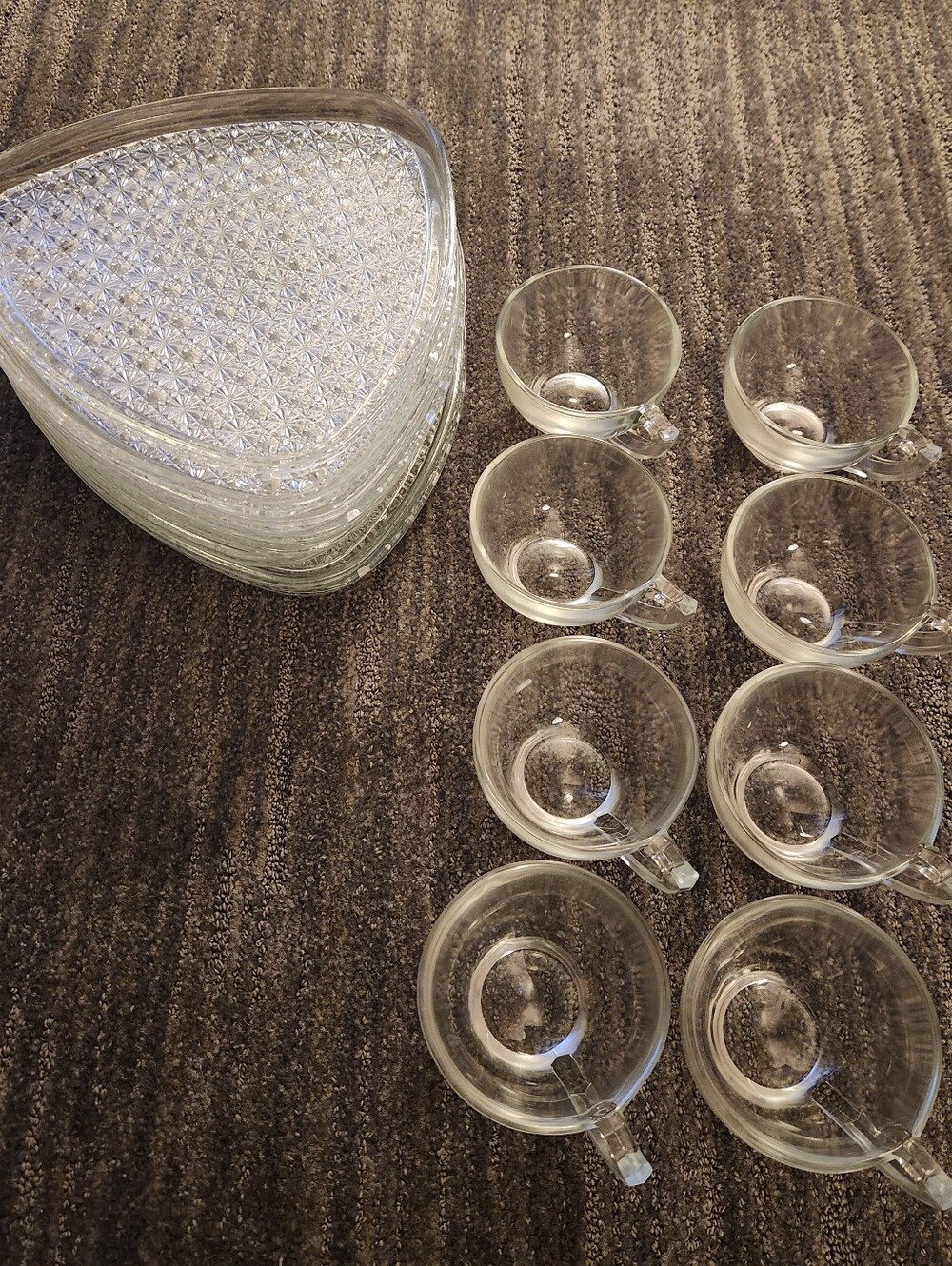 Clear Glass Tea/Coffee Cups with Decorative Glass Plates